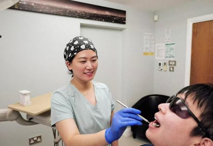 Dr Annie Li – Dentist in Crystal Palace
